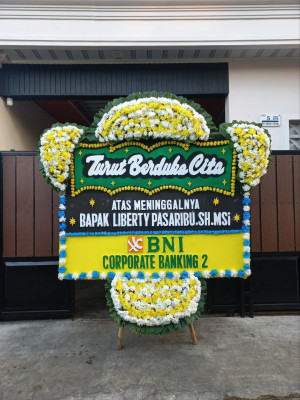 Papan Bunga Duka di Waled